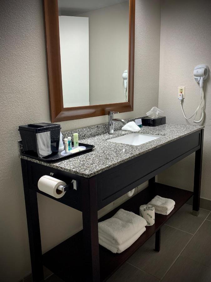 Quality Inn Oklahoma City South Dış mekan fotoğraf